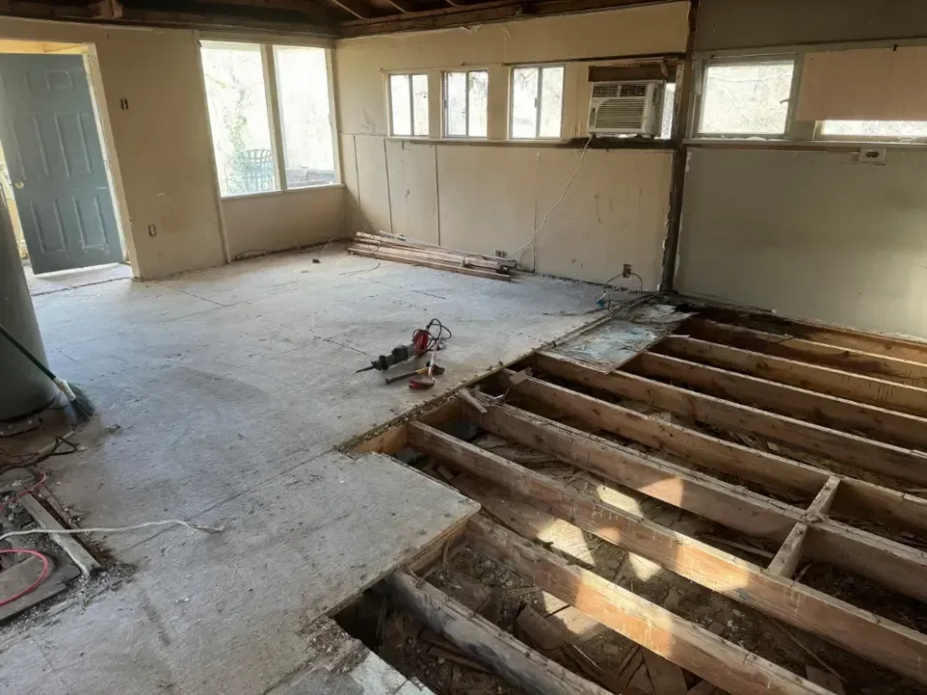 wood floor demolition chattanooga tn